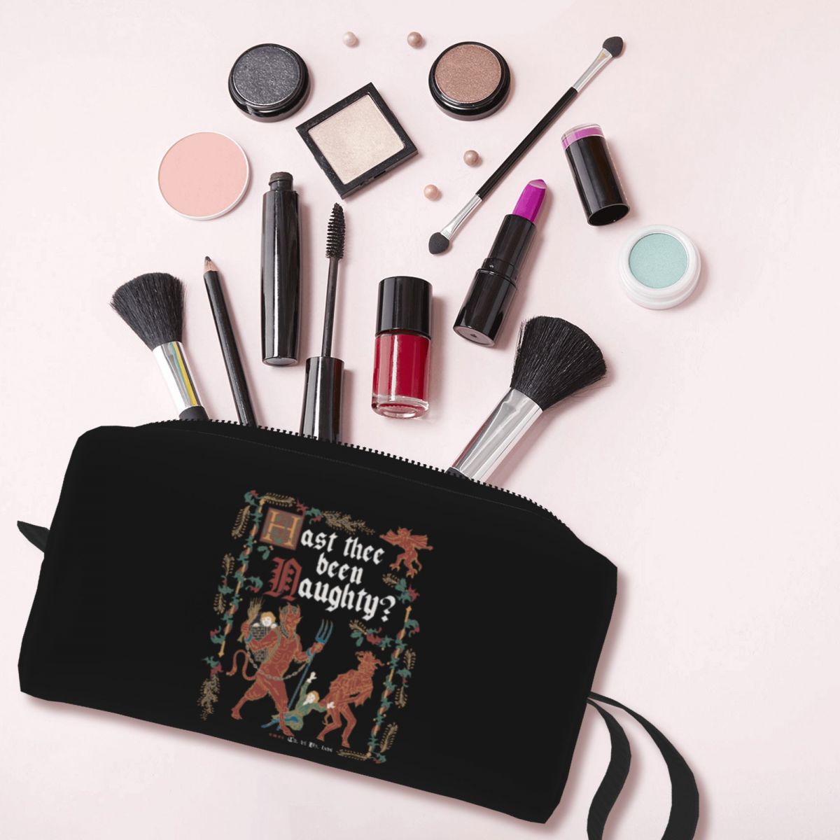 Krampus Middeleeuwse stijl Nau - Beauty Makeup List recensie en prijs